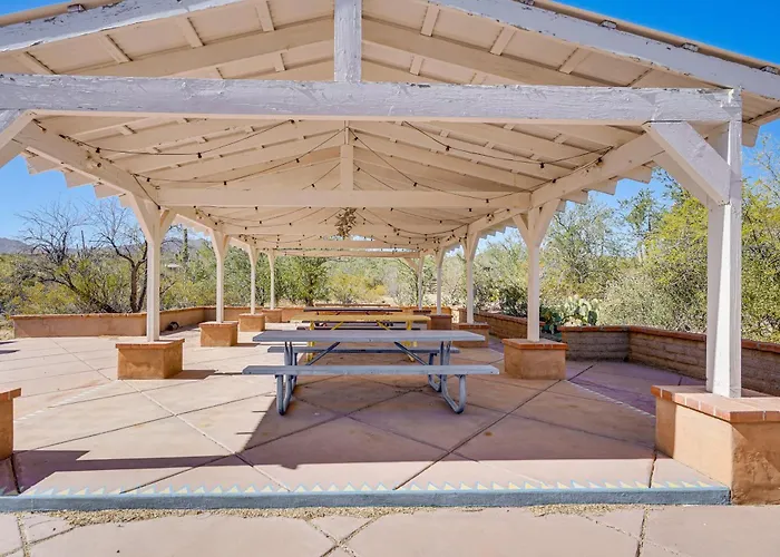 1 Mi To Saguaro Np: Charming Casita