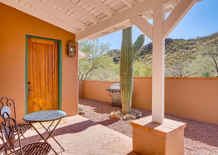 1 Mi To Saguaro Np: Charming Casita Holiday home *