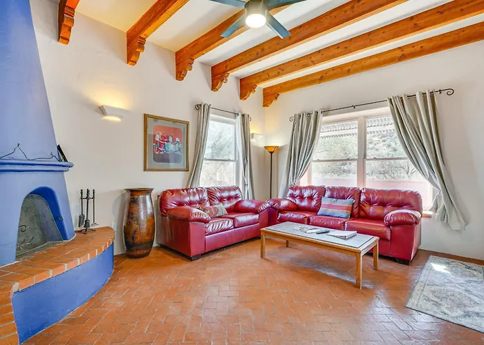 1 Mi To Saguaro Np: Charming Casita Holiday home Tucson